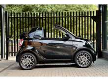 Smart fortwo 17.6kWh Prime Exclusive Cabriolet 2dr Electric Auto (22kW Charger) (82 ps) - U178