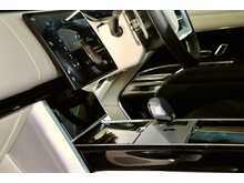 Land Rover Range Rover 3.0 D350 MHEV SE SUV 5dr Diesel Auto 4WD Euro 6 (s/s) (350 ps) - U186