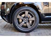 Land Rover Defender 110 3.0 D300 MHEV X-Dynamic HSE SUV 5dr Diesel Auto 4WD Euro 6 (s/s) (300 ps) - U195