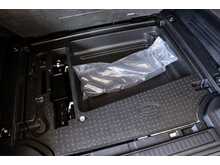 Land Rover Defender 110 3.0 D300 MHEV X-Dynamic HSE SUV 5dr Diesel Auto 4WD Euro 6 (s/s) (300 ps) - U195