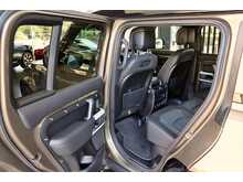 Land Rover Defender 110 3.0 D300 MHEV X-Dynamic HSE SUV 5dr Diesel Auto 4WD Euro 6 (s/s) (300 ps) - U195