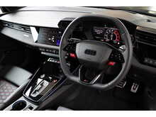 Audi RS3 2.5 TFSI Saloon 4dr Petrol S Tronic quattro Euro 6 (s/s) (400 ps) - U231