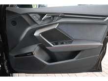 Audi RS3 2.5 TFSI Saloon 4dr Petrol S Tronic quattro Euro 6 (s/s) (400 ps) - U231