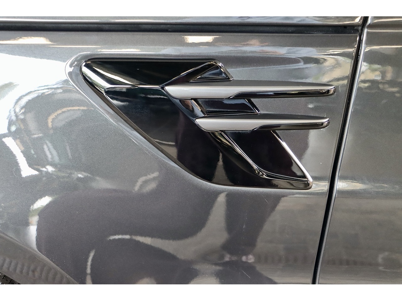 2022 Land Rover Range Rover Sport thumbnail 13