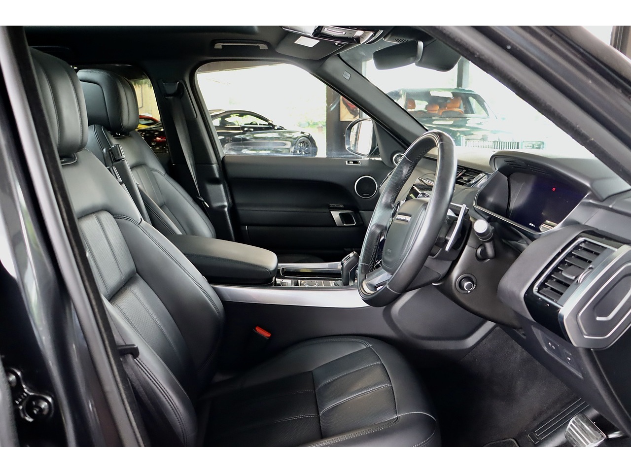 2022 Land Rover Range Rover Sport thumbnail 17