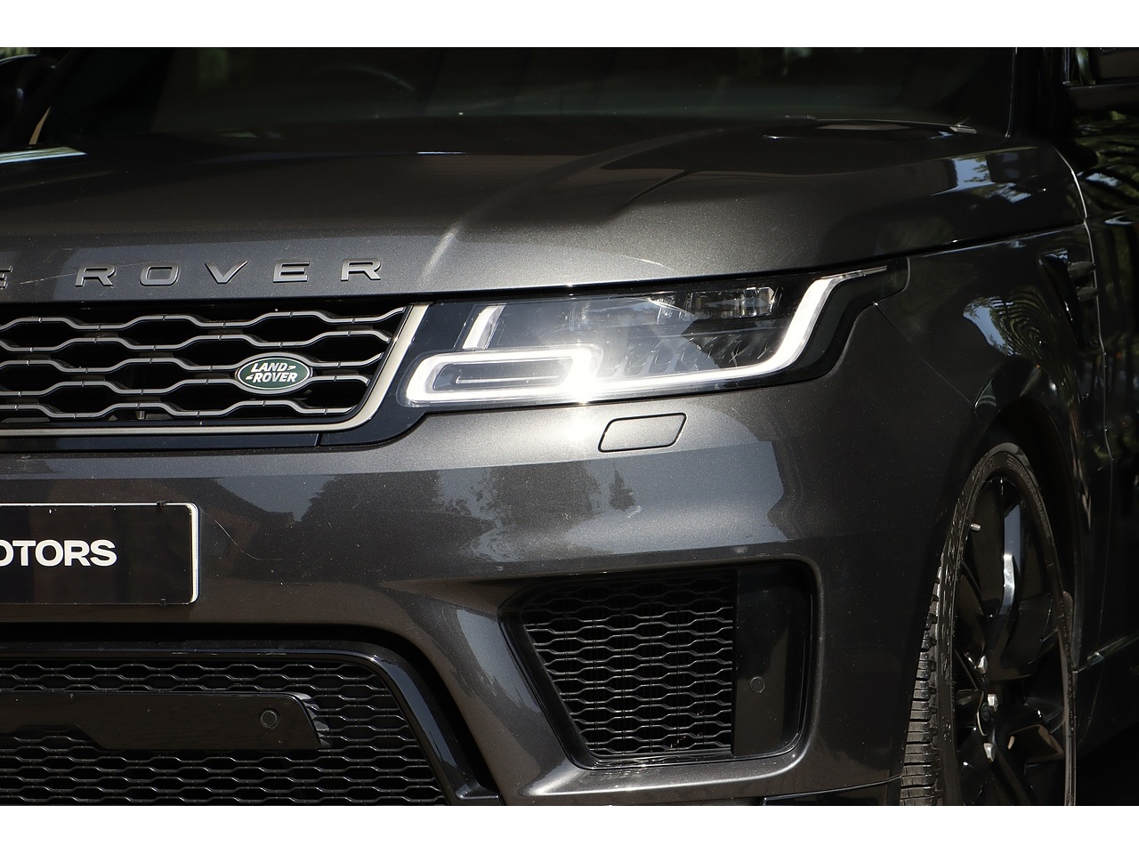 2022 Land Rover Range Rover Sport thumbnail 2