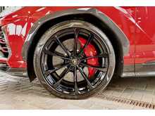 Lamborghini Urus LAMBORGHINI URUS V8 AUTO - U82