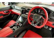 Lamborghini Urus LAMBORGHINI URUS V8 AUTO - U82