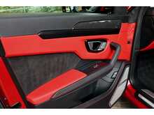 Lamborghini Urus LAMBORGHINI URUS V8 AUTO - U82