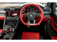 Lamborghini Urus LAMBORGHINI URUS V8 AUTO - U82