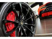 Lamborghini Urus LAMBORGHINI URUS V8 AUTO - U82