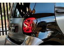Smart fortwo 17.6kWh Prime Exclusive Coupe 2dr Electric Auto (22kW Charger) (82 ps) - U98