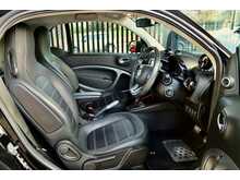 Smart fortwo 17.6kWh Prime Exclusive Coupe 2dr Electric Auto (22kW Charger) (82 ps) - U98