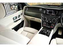 Rolls-Royce Cullinan 6.75 V12 SUV 5dr Petrol Auto 4WD Euro 6 (563 bhp) - U99