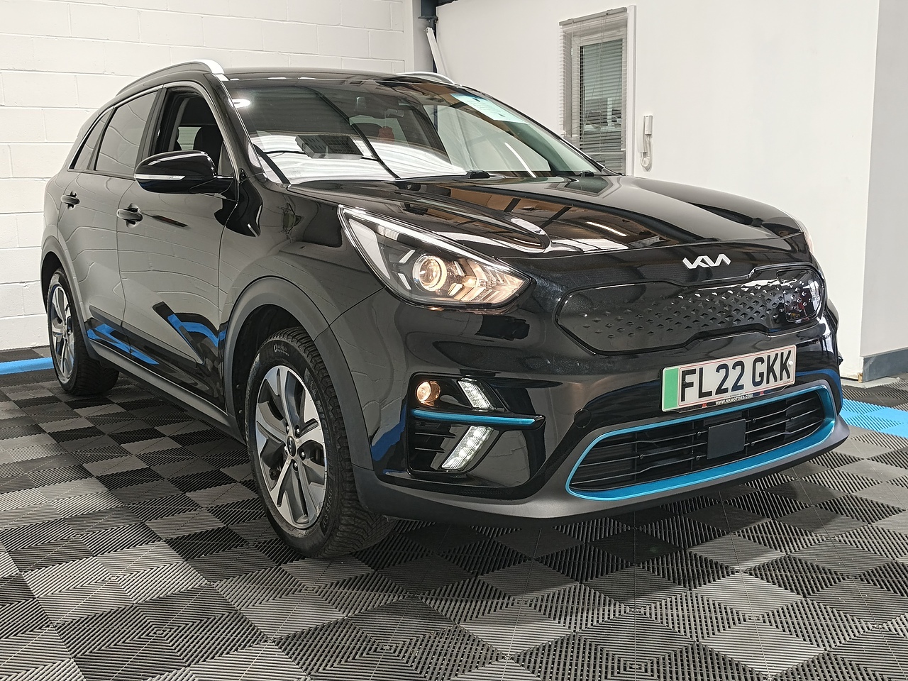 2022 KIA NIRO