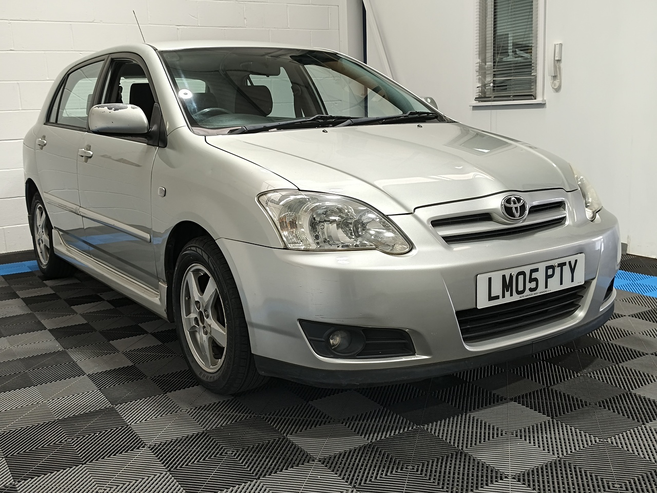 2005 Toyota Corolla