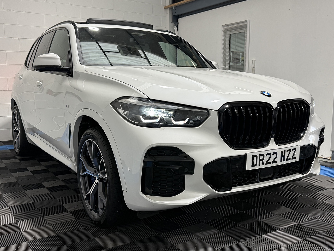 2022 BMW X5