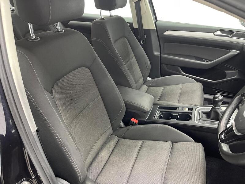 Volkswagen Passat 1.6 TDI BlueMotion Tech SE Euro 6 (s/s) 4dr - U100