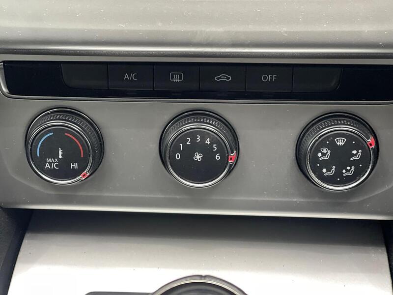 Volkswagen Passat 1.6 TDI BlueMotion Tech SE Euro 6 (s/s) 4dr - U100