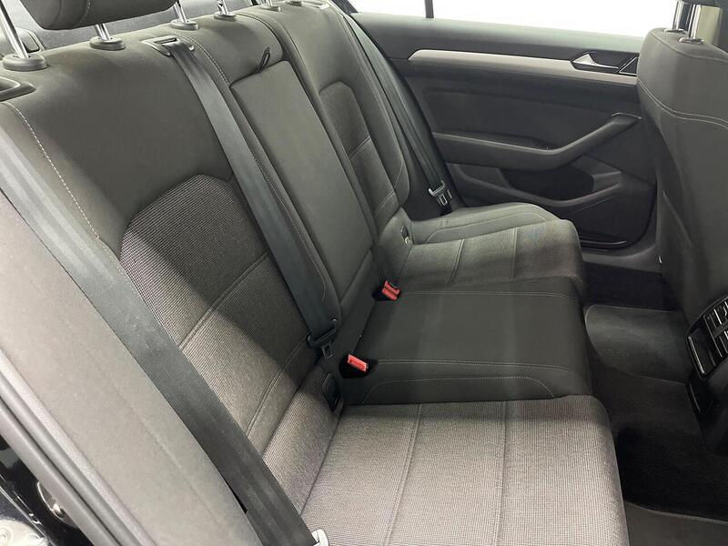 Volkswagen Passat 1.6 TDI BlueMotion Tech SE Euro 6 (s/s) 4dr - U100