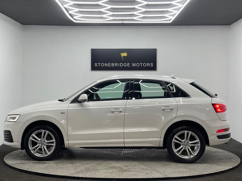 Audi Q3 2.0 TDI S line Euro 6 (s/s) 5dr - U113