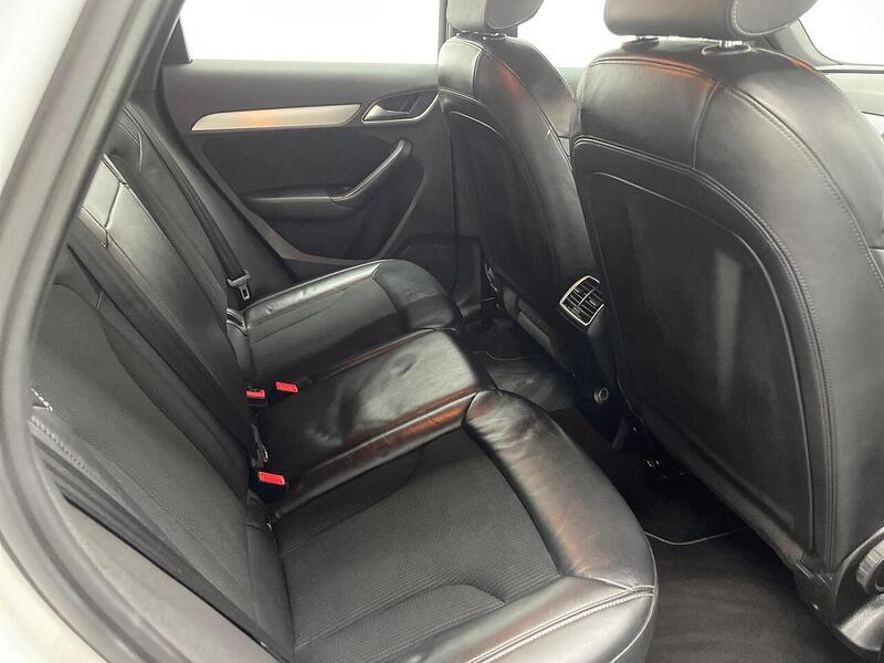 Audi Q3 2.0 TDI S line Euro 6 (s/s) 5dr - U113