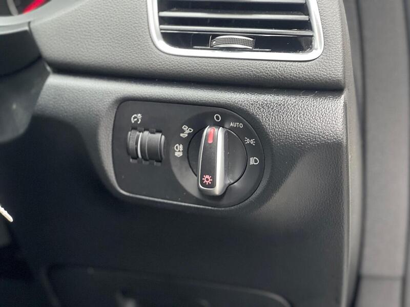 Audi Q3 2.0 TDI S line Euro 6 (s/s) 5dr - U113