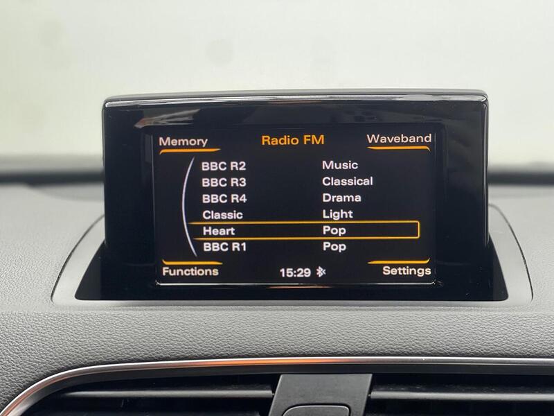 Audi Q3 2.0 TDI S line Euro 6 (s/s) 5dr - U113