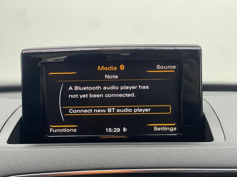 Audi Q3 2.0 TDI S line Euro 6 (s/s) 5dr - U113