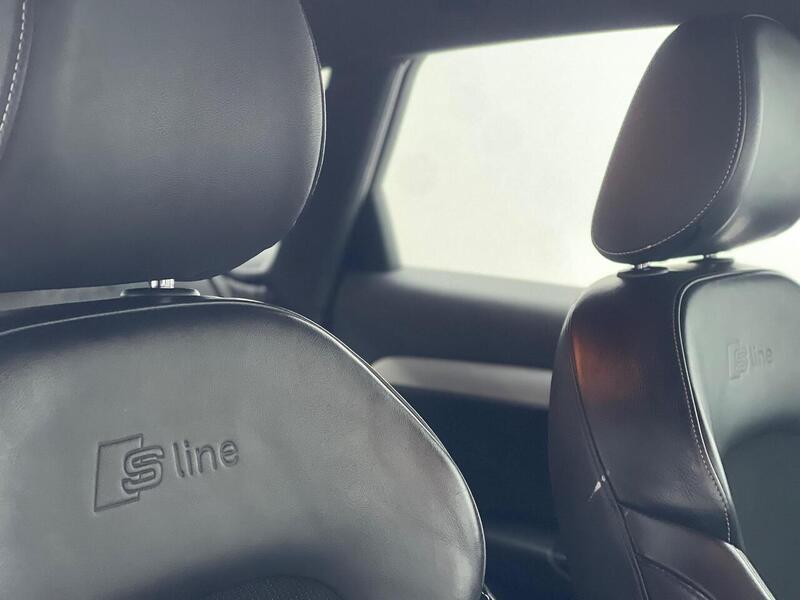 Audi Q3 2.0 TDI S line Euro 6 (s/s) 5dr - U113