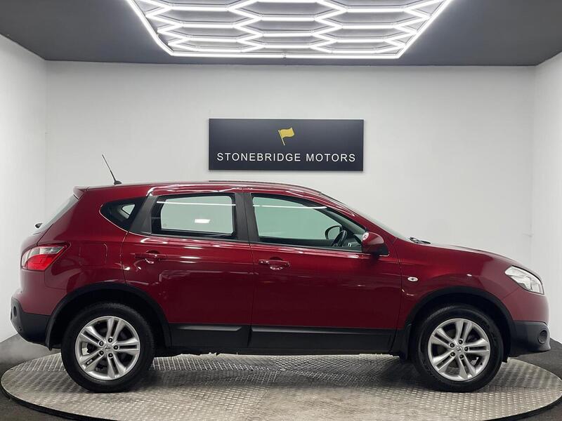 Nissan Qashqai 1.6 Acenta CVT 2WD Euro 5 5dr - U117