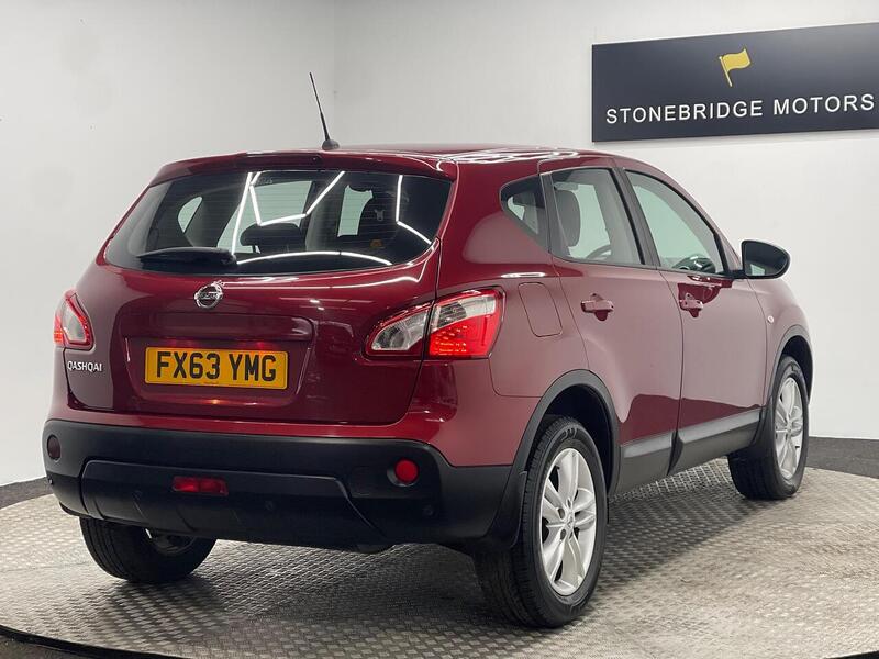 Nissan Qashqai 1.6 Acenta CVT 2WD Euro 5 5dr - U117