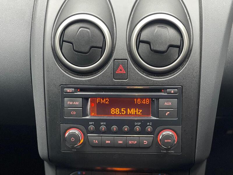 Nissan Qashqai 1.6 Acenta CVT 2WD Euro 5 5dr - U117