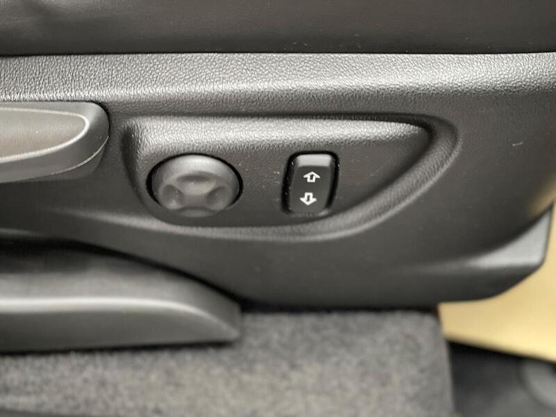 Vauxhall Mokka 1.7 CDTi SE 4WD Euro 5 (s/s) 5dr - U118