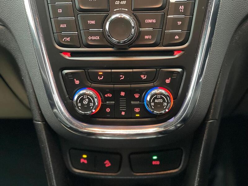 Vauxhall Mokka 1.7 CDTi SE 4WD Euro 5 (s/s) 5dr - U118