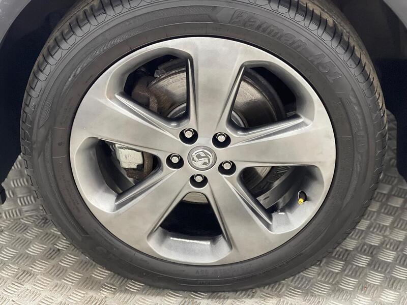 Vauxhall Mokka 1.7 CDTi SE 4WD Euro 5 (s/s) 5dr - U118