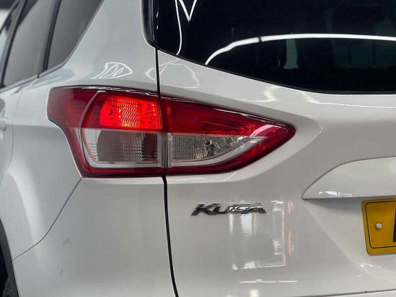 Ford Kuga 2.0 TDCi Titanium AWD Euro 5 5dr SUV Manual Diesel - U138