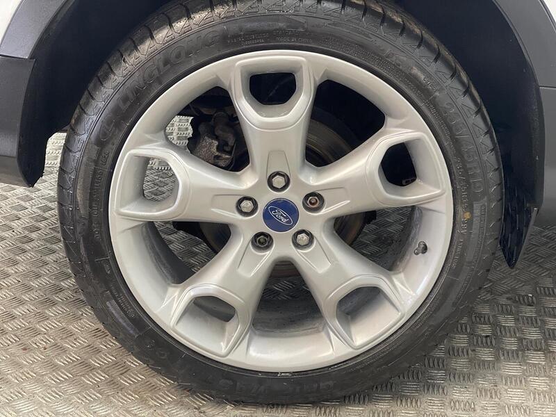 Ford Kuga 2.0 TDCi Titanium AWD Euro 5 5dr SUV Manual Diesel - U138