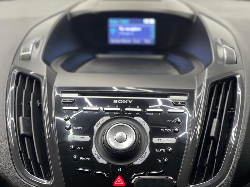 Ford Kuga 2.0 TDCi Titanium AWD Euro 5 5dr SUV Manual Diesel - U138