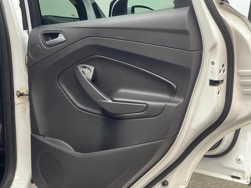 Ford Kuga 2.0 TDCi Titanium AWD Euro 5 5dr SUV Manual Diesel - U138