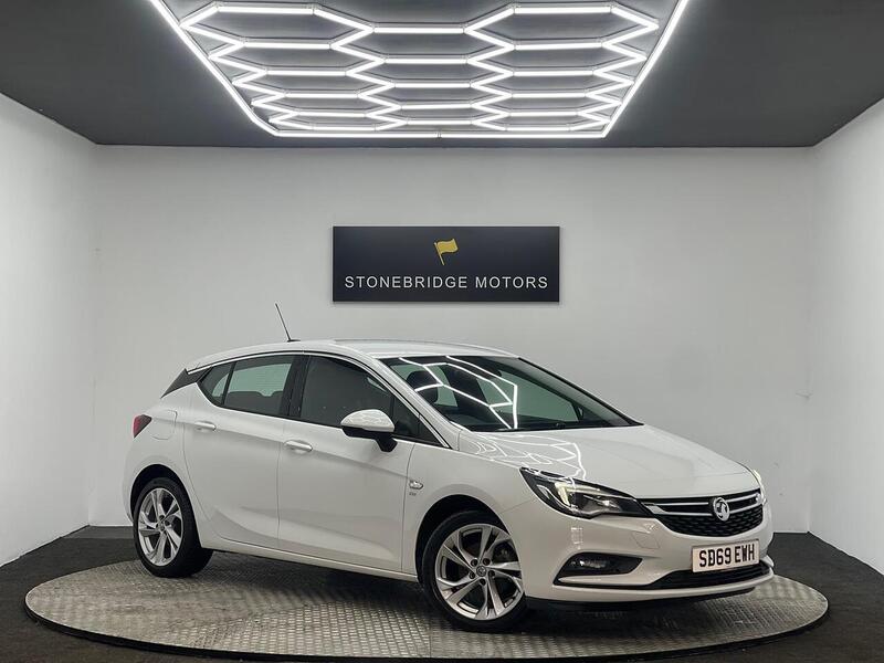 Vauxhall Astra 1.4i Turbo SRi Nav Euro 6 (s/s) 5dr - U142