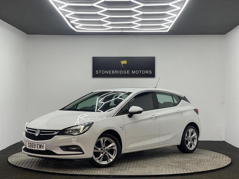Vauxhall Astra 1.4i Turbo SRi Nav Euro 6 (s/s) 5dr - U142