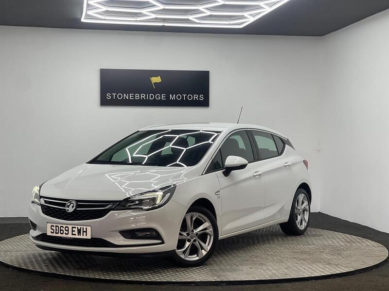 Vauxhall Astra 1.4i Turbo SRi Nav Euro 6 (s/s) 5dr - U142