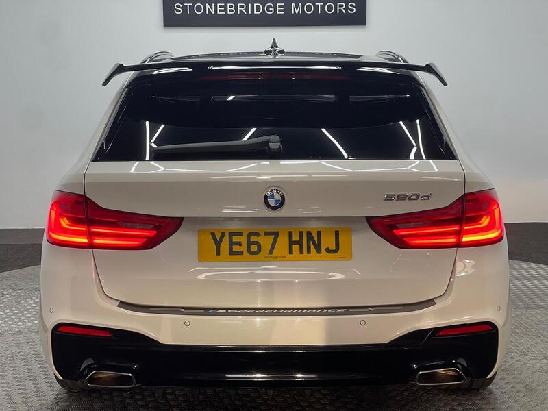 BMW 5 Series 2.0 520d M Sport Touring Auto Euro 6 (s/s) 5dr - U143