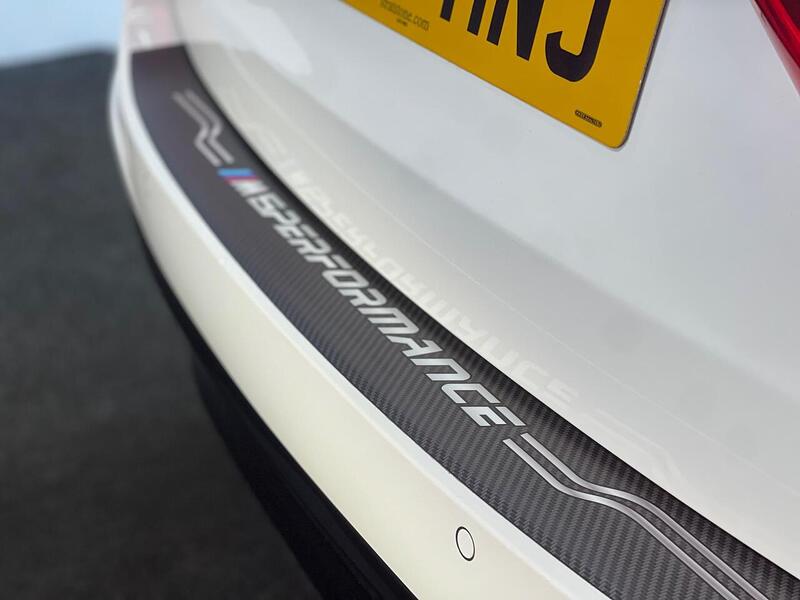 BMW 5 Series 2.0 520d M Sport Touring Auto Euro 6 (s/s) 5dr - U143