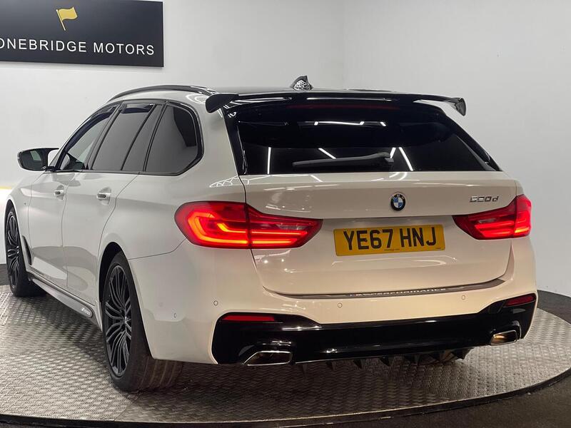 BMW 5 Series 2.0 520d M Sport Touring Auto Euro 6 (s/s) 5dr - U143
