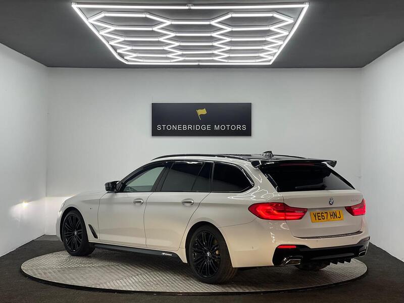 BMW 5 Series 2.0 520d M Sport Touring Auto Euro 6 (s/s) 5dr - U143