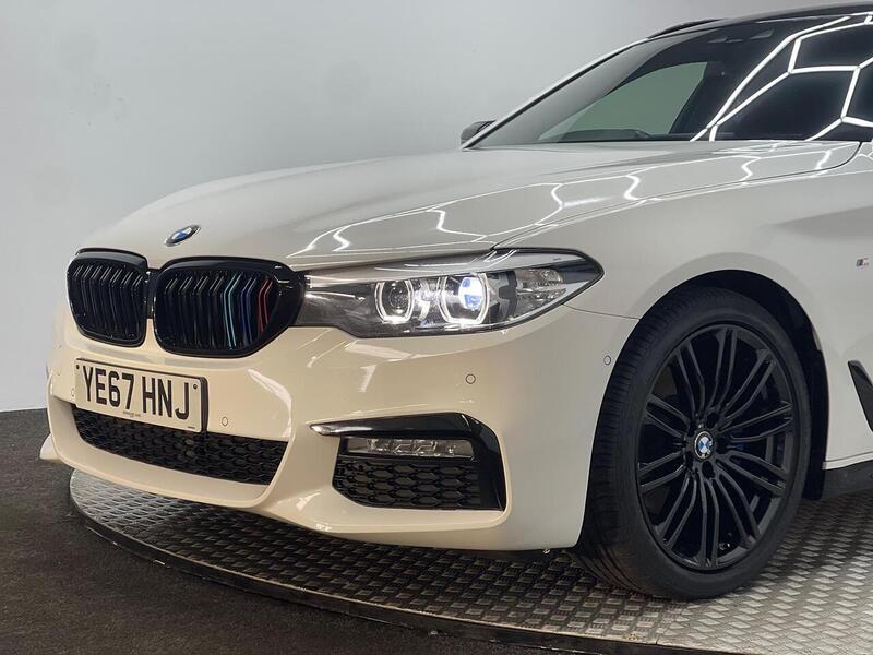 BMW 5 Series 2.0 520d M Sport Touring Auto Euro 6 (s/s) 5dr - U143