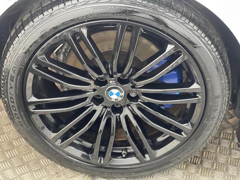 BMW 5 Series 2.0 520d M Sport Touring Auto Euro 6 (s/s) 5dr - U143