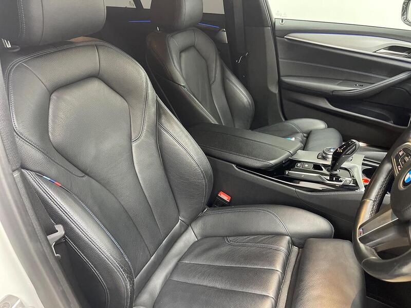 BMW 5 Series 2.0 520d M Sport Touring Auto Euro 6 (s/s) 5dr - U143